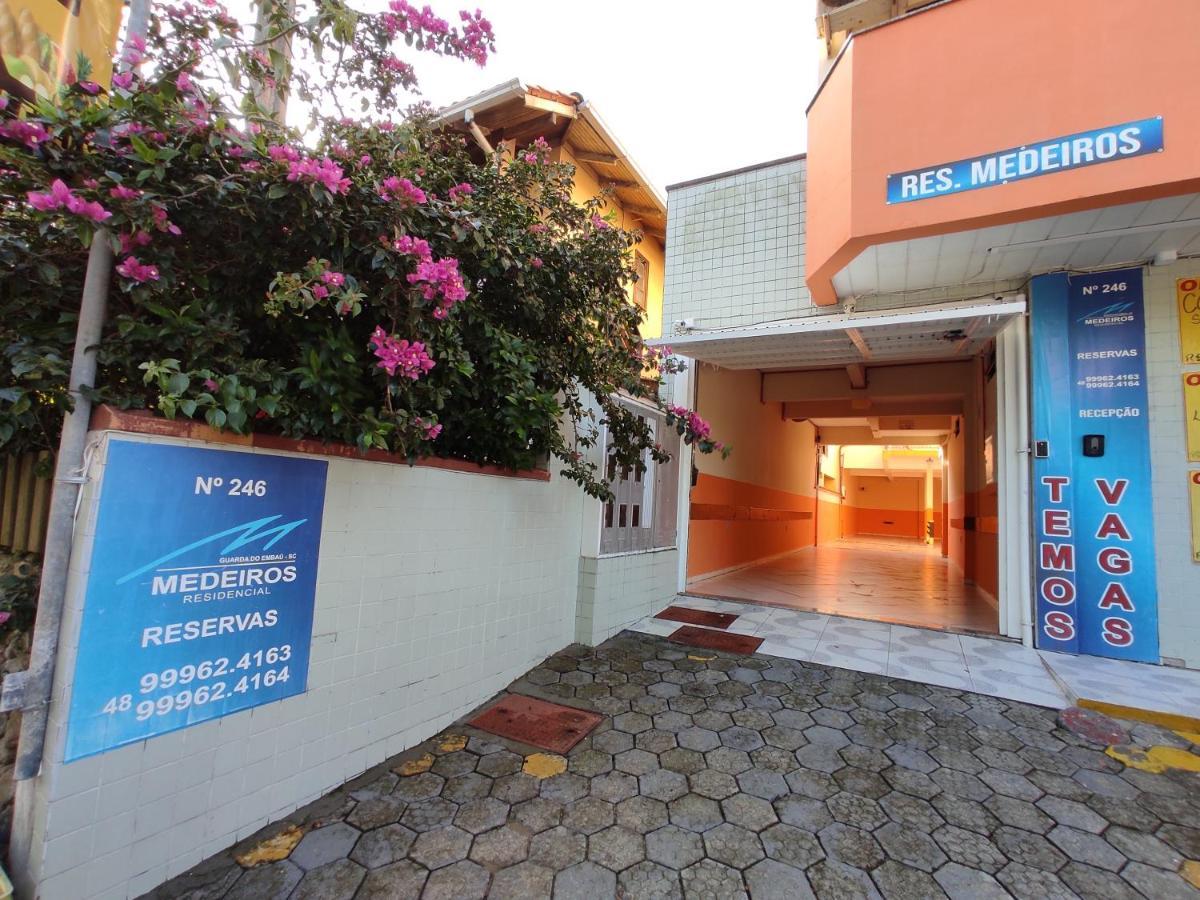 Ferienwohnung Residencial Medeiros Guarda do Embaú Exterior foto